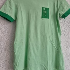 122 128 – Europe Kids shirt groen cap (1025jac)
