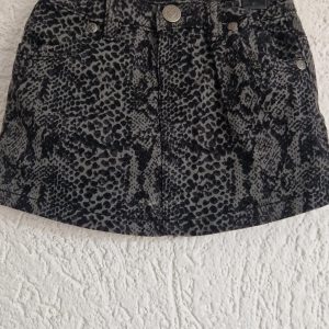 080 – Rokje groen zwart (1125nic)