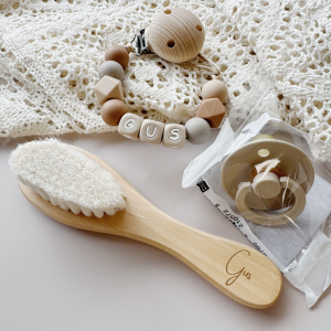 Kraamcadeau met naam – Cadeauset nude €25